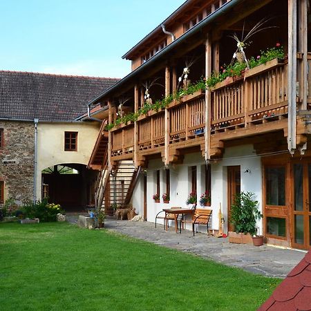 Selsky Dvur Apartment Kajov Luaran gambar