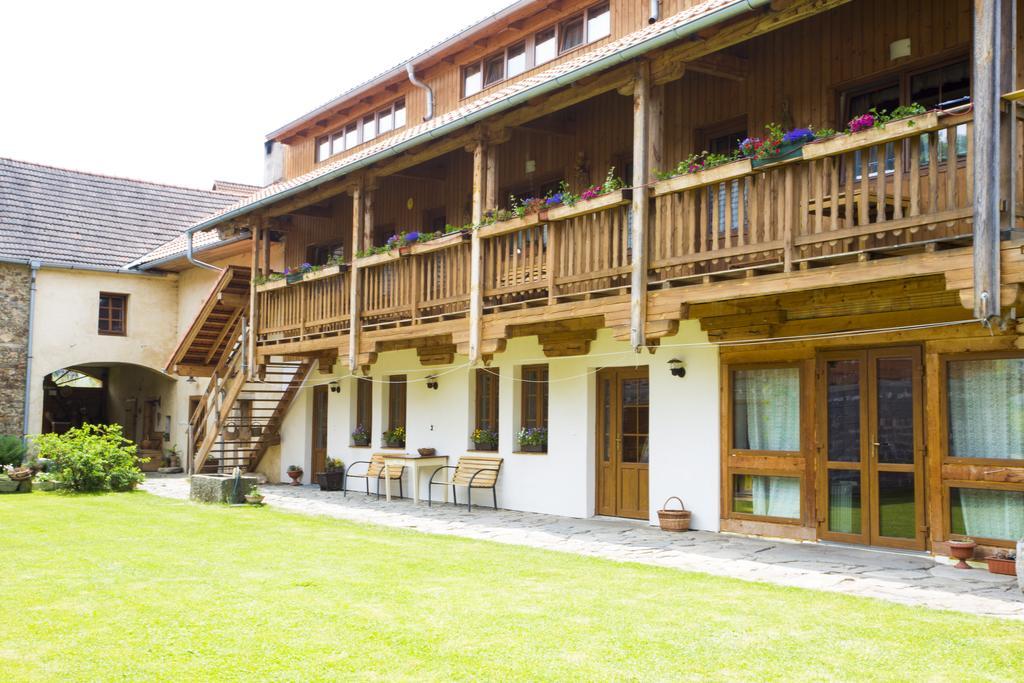 Selsky Dvur Apartment Kajov Luaran gambar